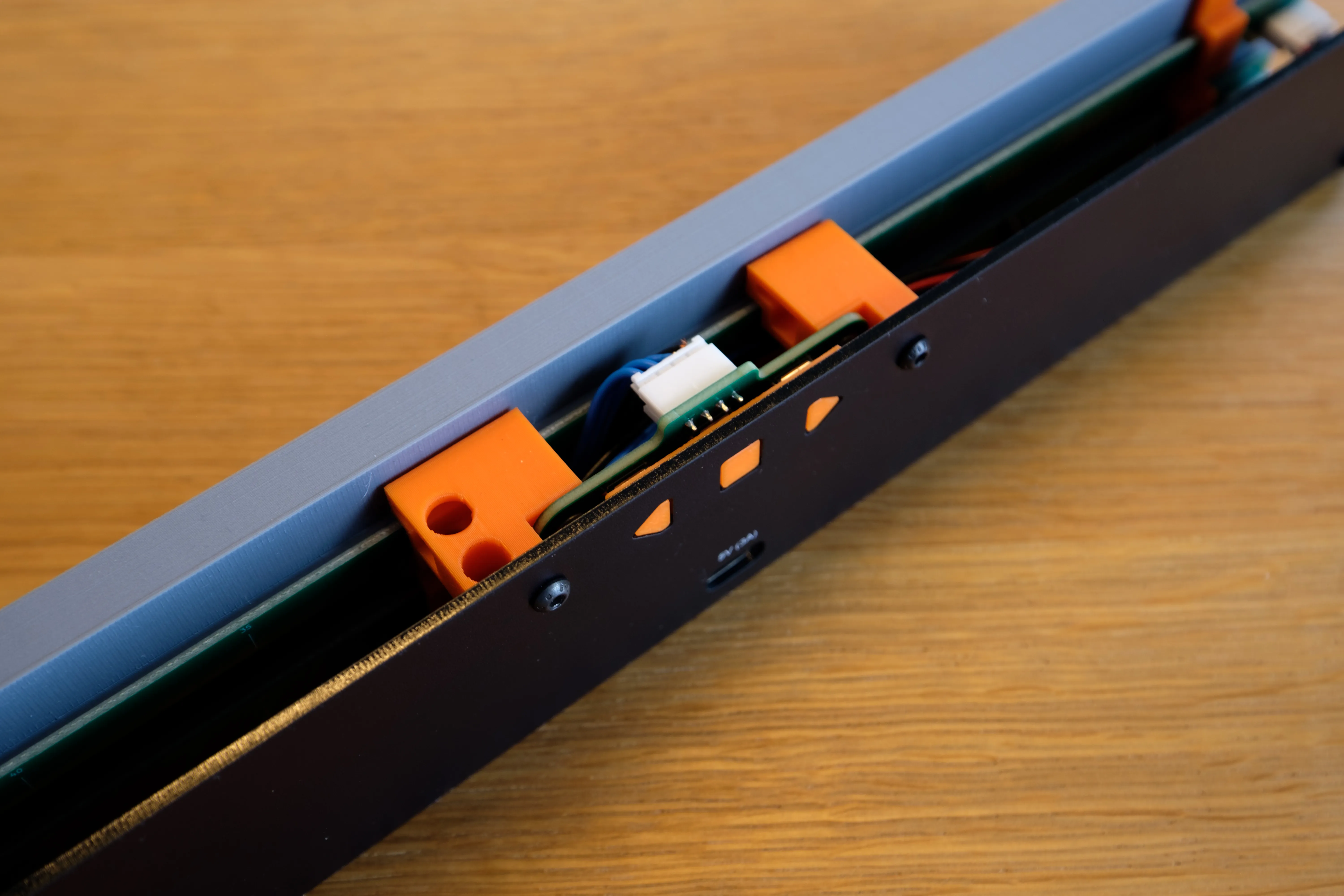 The internals of the clock