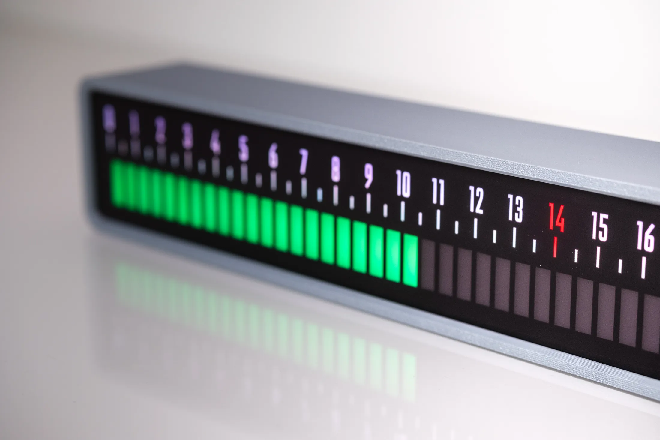 Linear clock reminder