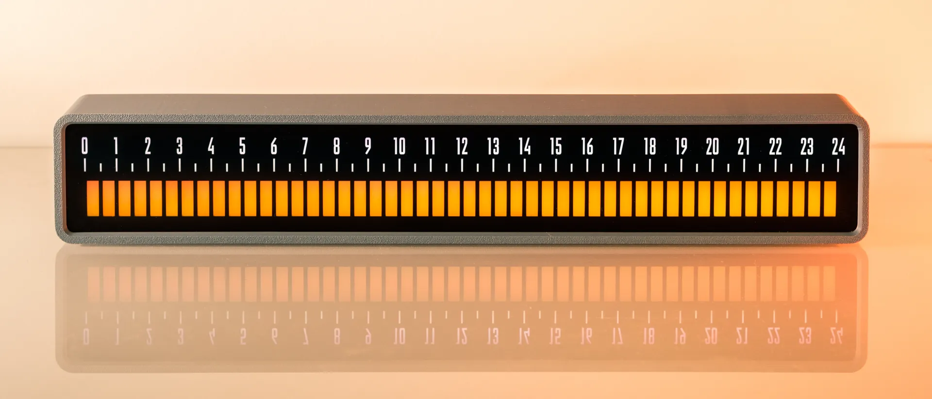 Linear clock LED color 3
